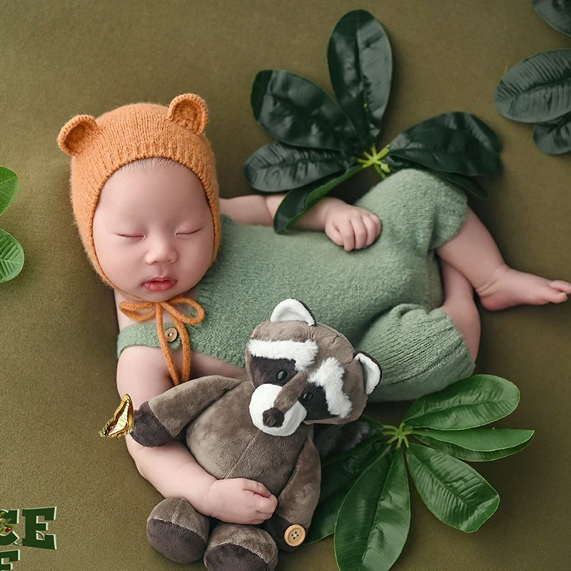 Newborn Baby Photography Accessories Forest Zoo Theme Baby Knitted Overalls + Hat Set Studio Photo Stretch Wrap Green Plant Prop