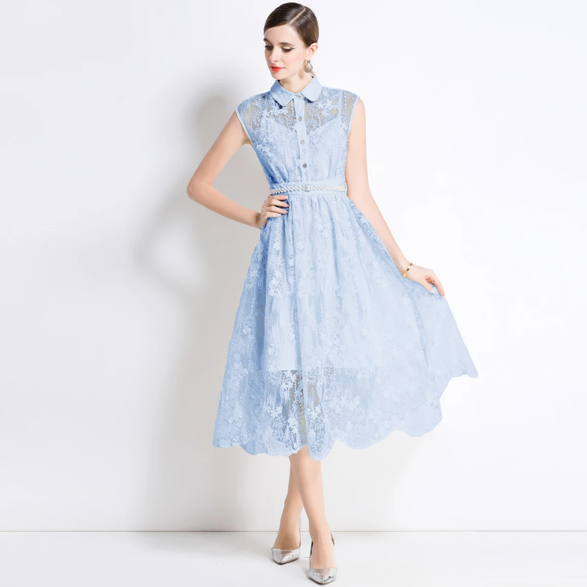 Abito da sera elegante di lusso Abito da donna estivo monopetto con perline di cristallo Camicia con abiti lunghi in pizzo ricamato scavato