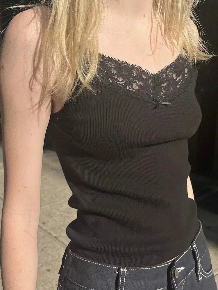 

Винтажный черный топ-майка в рубчик с бантом и кружевной отделкой, повседневный милый женский жилет, модная осенняя коллекция 2024, женская одежда