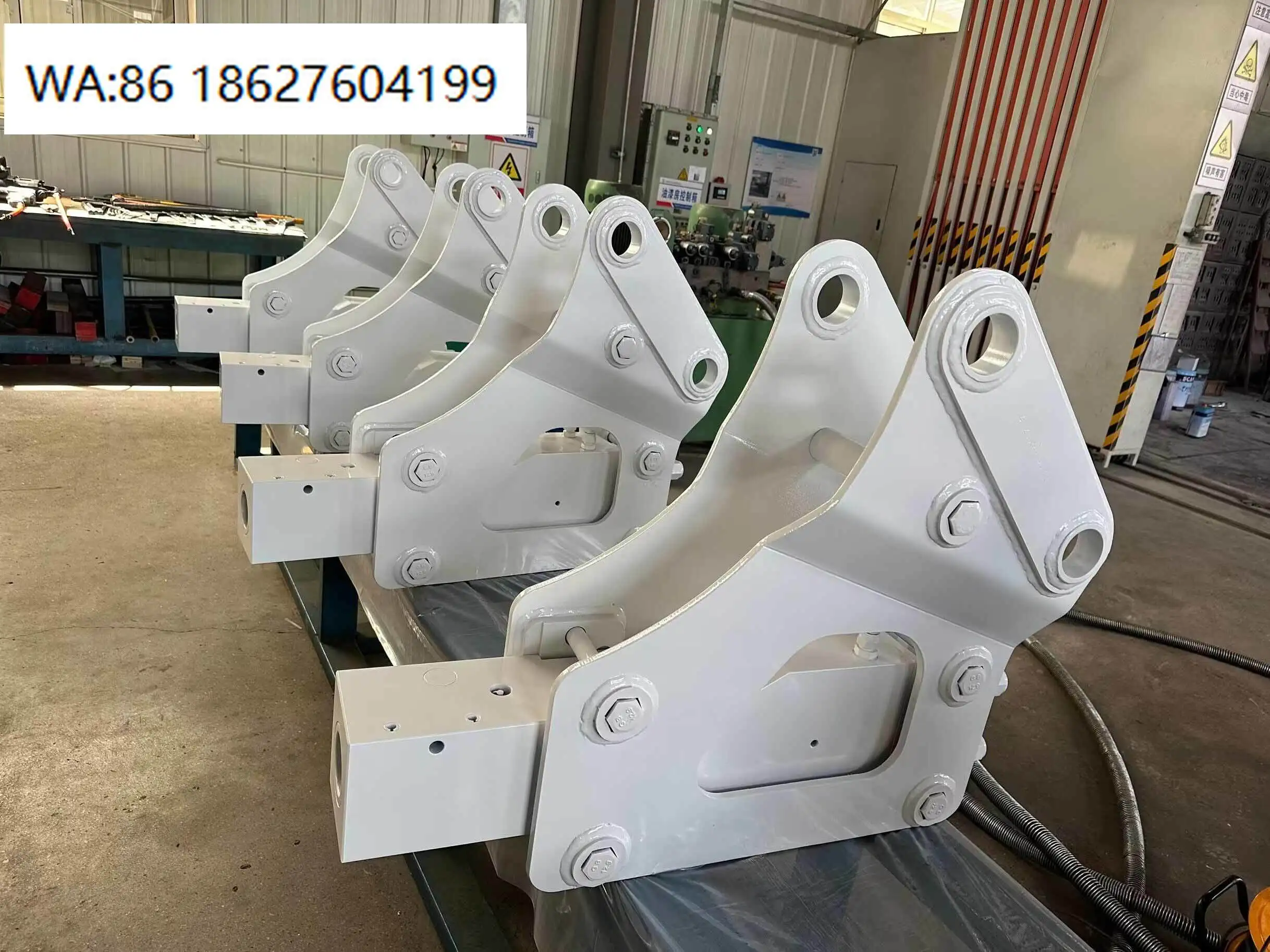 

YanTai SB40 Hydraulic Breaker Hydraulic Rock Hammer Side Type with 4-7 Tons Capacity Construction Industry Factory
