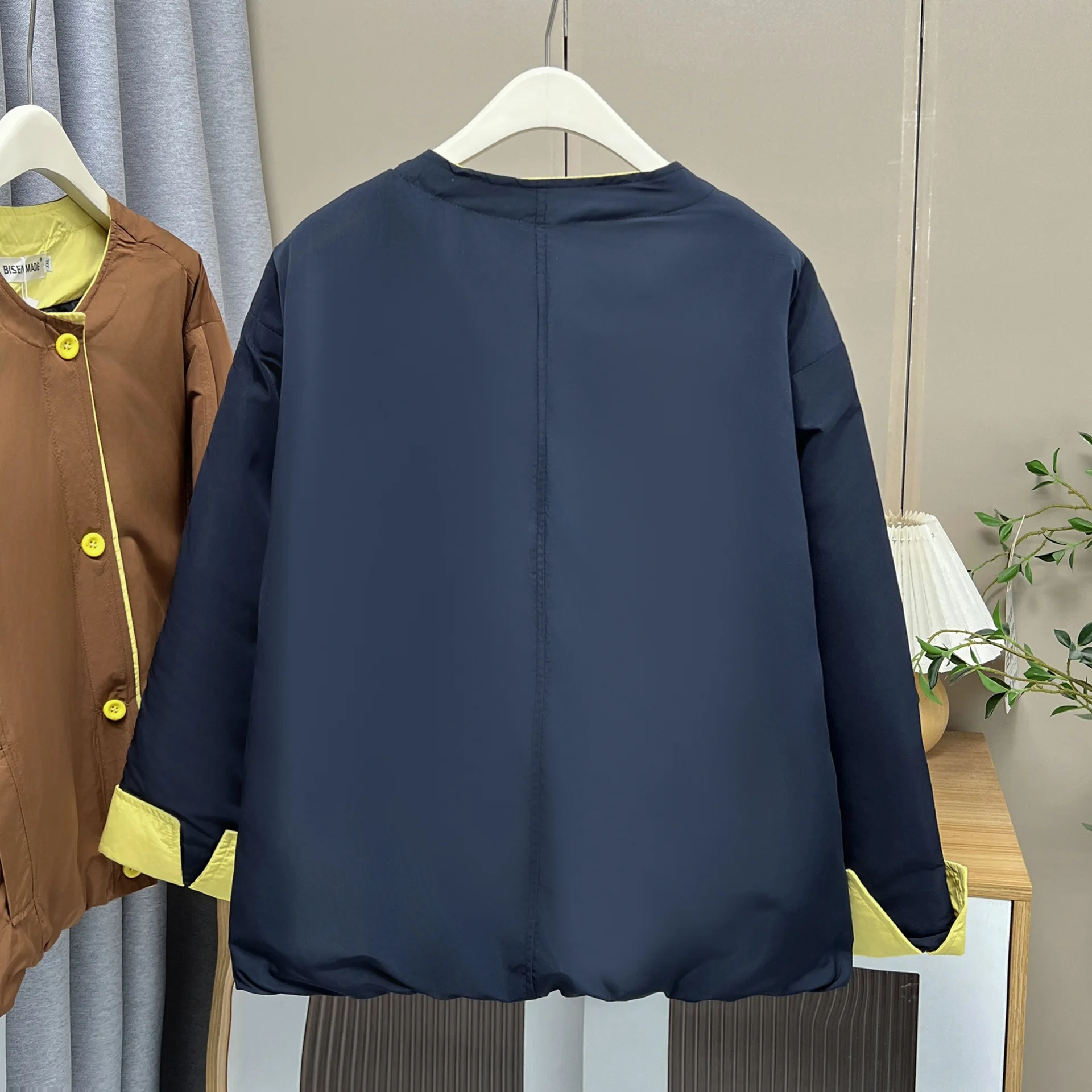 XXXXL موضة حجم كبير المرأة سترات شتاء جديد نمط بسيط اللون حجب الأصفاد ياقة وسادة مبطنة معطف دافئ 1748 #5