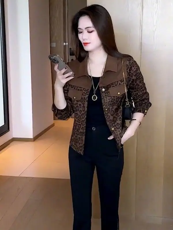 ファイオナブル オルト レオパード柄 ジャケット レディース ルーズフィット 着痩せ効果 多用途 秋 2025 カジュアル スレ ボタンディテール ジャケット