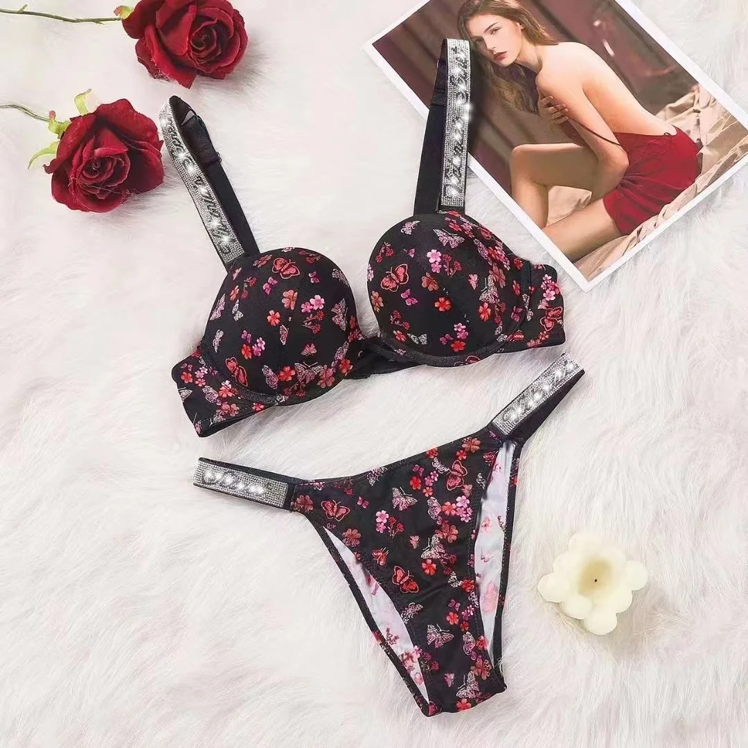 2014 Rhinestone Letter Bra and Panty Set Sexy Women Underwear 2 Pieces Push Up Lingerie Luxury Comfortab Plus Size Bra Wholesale