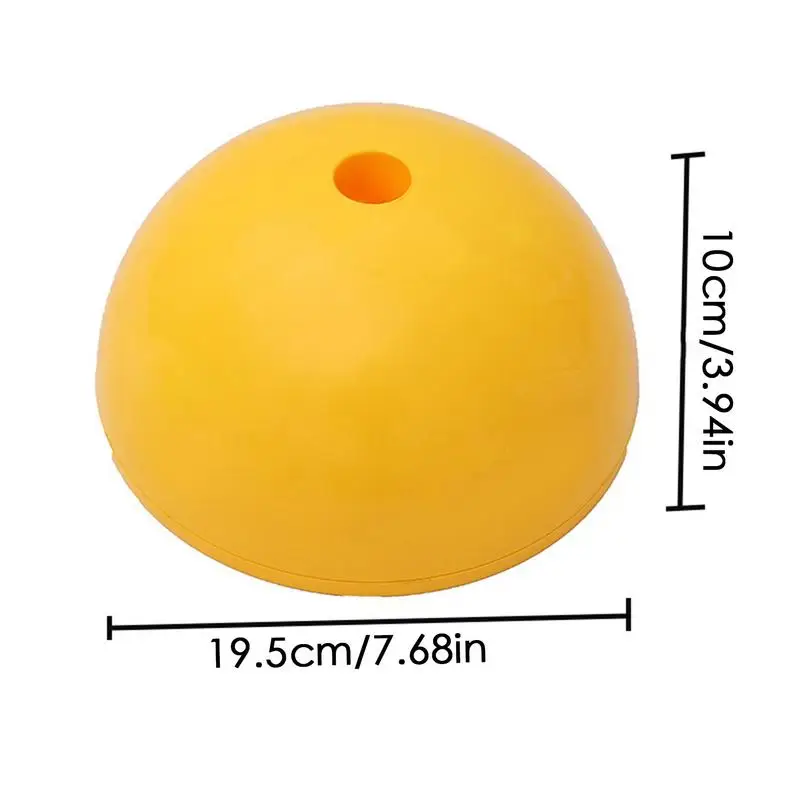 축구 훈련 물 충전 베이스, 안정적인 폴 베이스, 축구 필드 장비, 노란색 경계선