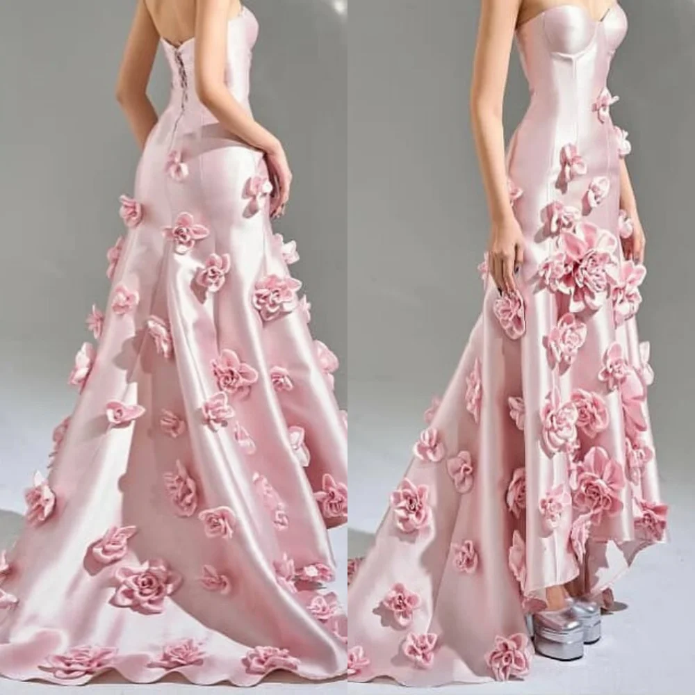 

Customized Luxury Pink Satin Evening Dress Modern Strapless Sleeveless Homecoming Dresses Temperament Flowers Prom Dress
