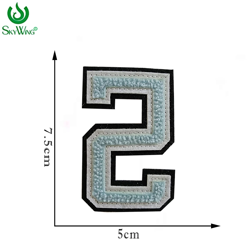 Niestandardowe haftowane watet niebieskie litery szenilowe łaty numer naszywki na łatki