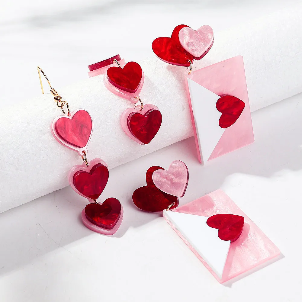 جديد الأحمر الوردي رسالة حب الاكريليك انخفاض الأقراط للنساء الفتيات الحلو القلب المغلف استرخى القرط هدية عيد الحب مجوهرات