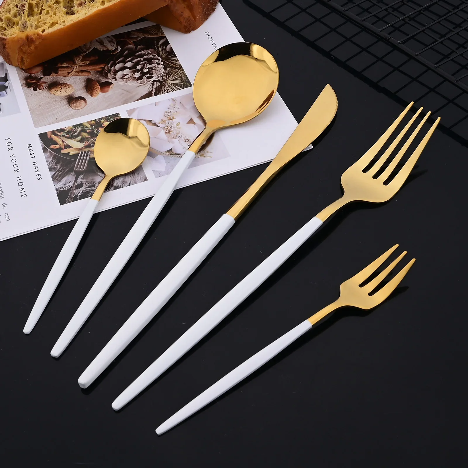 Luxury 25Pcs White Gold Cutlery Set Knife Fork Tea Spoon Dinnerware Set Stainless Steel Flatware Western Kitchen Tableware Set