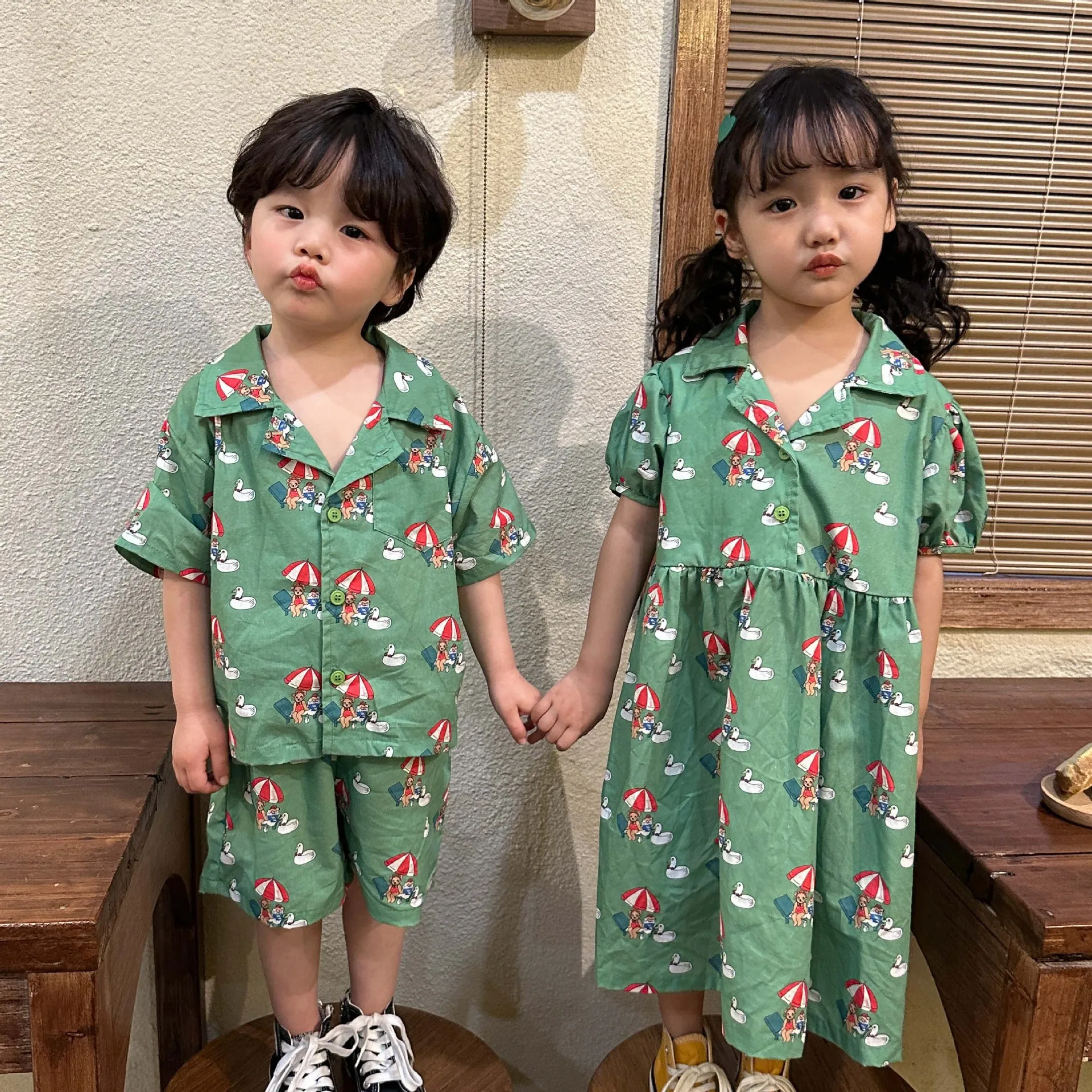 

2024 Summer New Children Brother Sister Clothes Set Boys Shirts Shorts Suit Girls Cotton Dress Kids Cartoon Print Casual Outfits