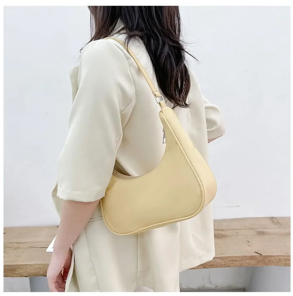 New Trend Dumpling Bag Nylon Crossbody Bags for Women Lightweight Small Crossbody Armpit Bag Solid Color Single Shoulder Bag