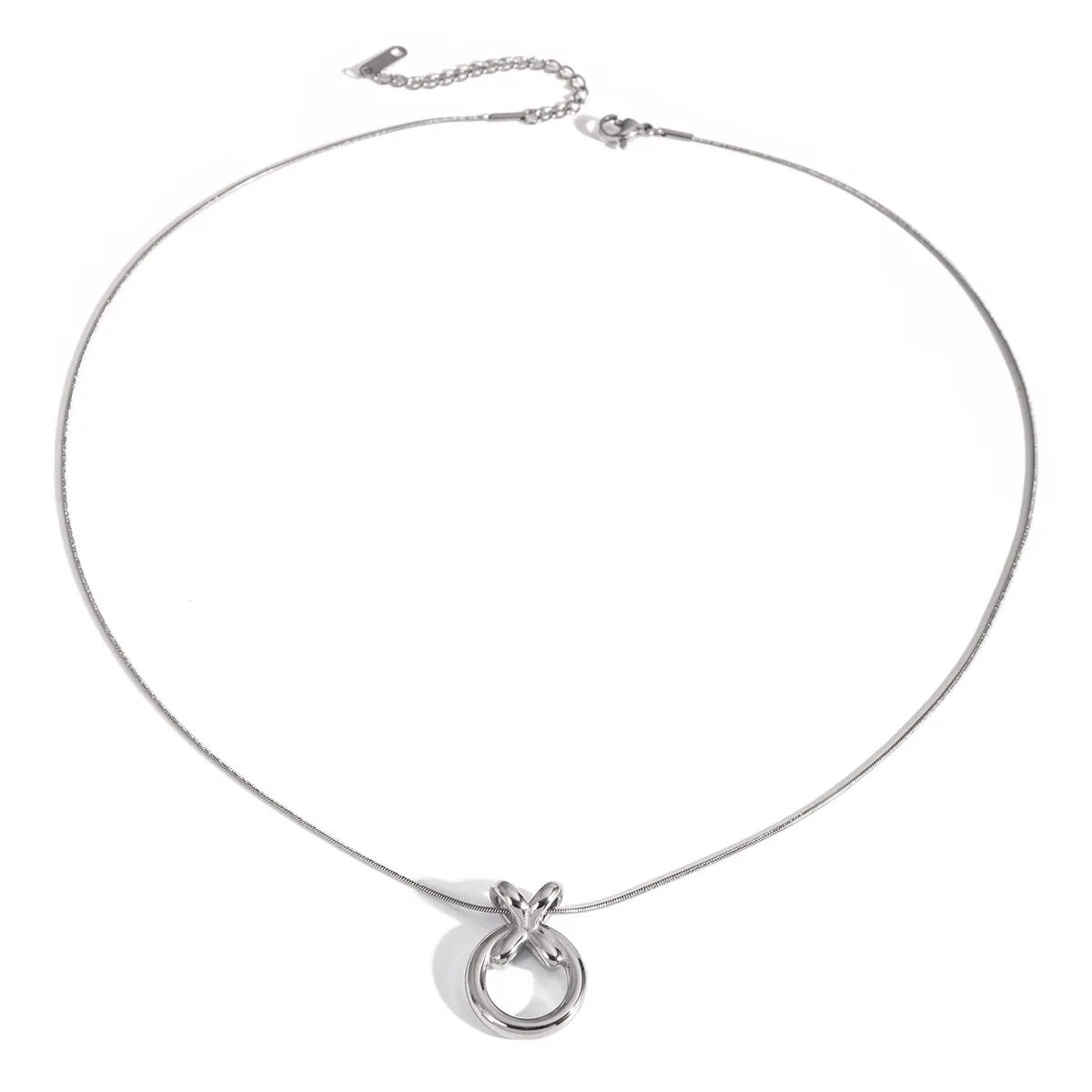 Unique Design 18k Gold Stainless Steel/XO Integrated Pendant Necklace Cold Wind Circle Titanium Steel Necklace