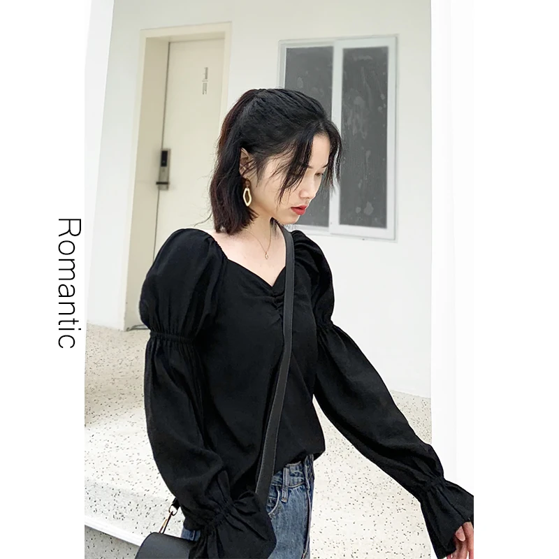 

Black Lantern Sleeve Square Collar Vintage Women's Top Versatile Long Sleeve Crew Neck Pullover Shirt Slimming Effect Spring ...