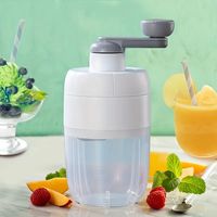 Manual Ice Crusher Smoothies Hail Ice Breaker Fast Ice Crushing Portable Shaved Ice Machine For Kitchen Gadgets Ice Blenders New