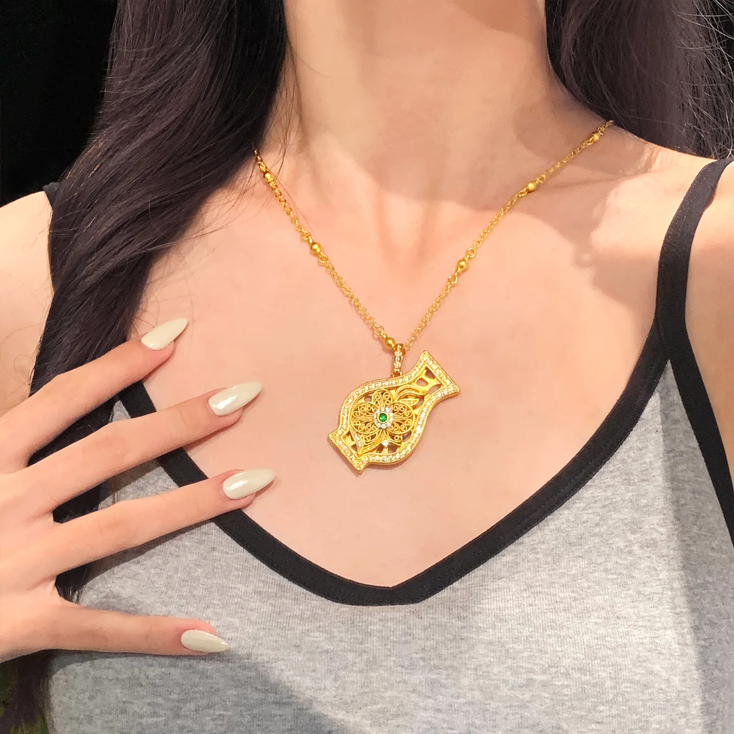

Gold Shop Same Style 9999 24K Real Gold Women's Gold Necklace Vase Pendant Clavicle Chain Girlfriend Gift Beautiful Jewelry