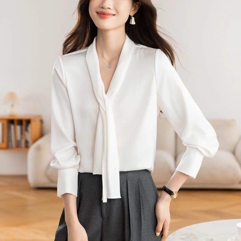 Camicia Donna Chiffon Fiocco Manica Lunga - close-up view