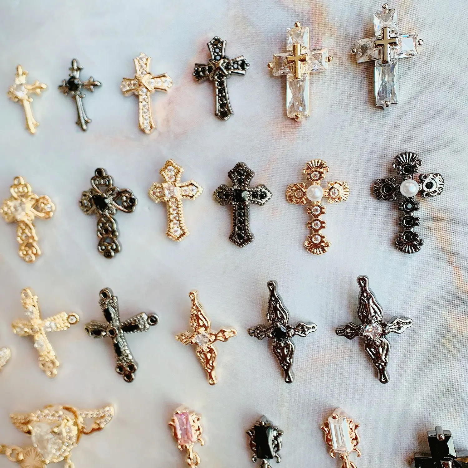 10pcs/lot Dark Black Cross Crucifix Heart Nail Art Parts Zircon Crystal Manicure Nails Accesorios Supplies Decorations Charms