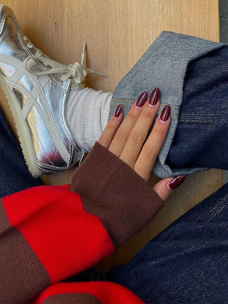 

Женский полосатый вязаный свитер с воротником-поло и лацканами контрастного цвета с длинными рукавами, свободный повседневный пуловер, ранняя осень, новый шикарный топ