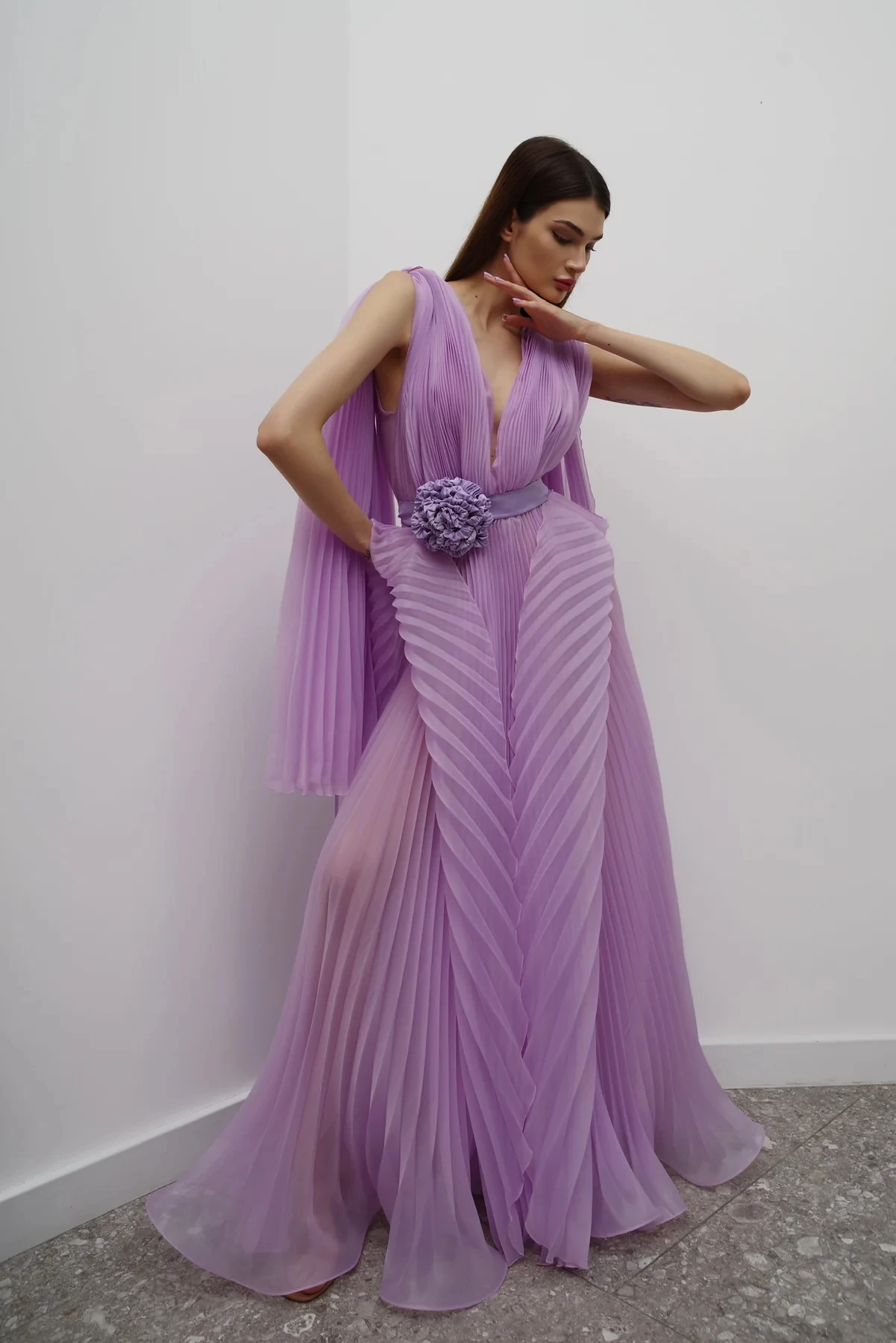 Couture Lavender Pleated A-line Long Women Formal Party Dresses With Floral Sash Modest V-neck Folds Female Maxi Gowns