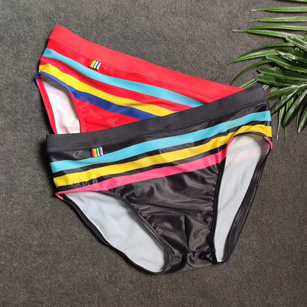 Padded Men Swimsuit Color Stripes Swimming Briefs Mens Breathable Bathing Sunbath Swimwear Man Push-Up Pad Swim Suit Beach