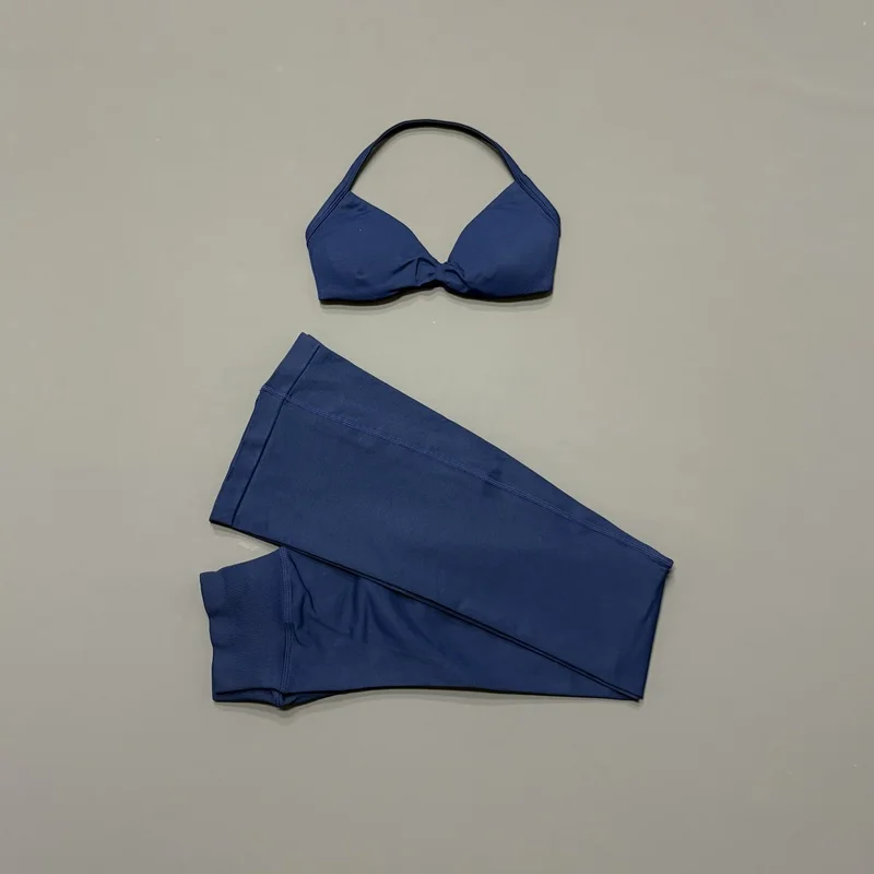 2-teiliges Nahtloses Neckholder-Sport-BH-Set mit Rückenausschnitt und Polsterung, Weiche Weitbeinige Hüftliftende Yoga-Hose, Figurbetontes Fitness-Workout-Set