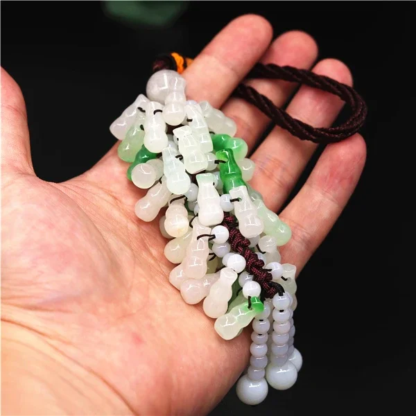 

Natural Emerald Jade Car Interior Decor Accessories Gourd ite Donut Pendant Hanging Ornament Luck Gifts