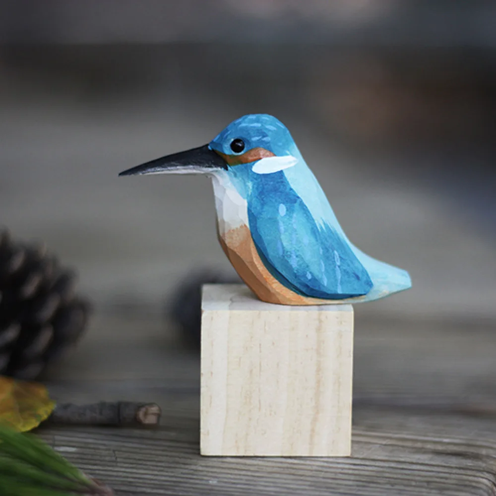 

Nordic Bird Figurine Art Pure Handmade Solid Wood Carving Fat Bird Kingfisher Wood Carving New Year Creative Decoration