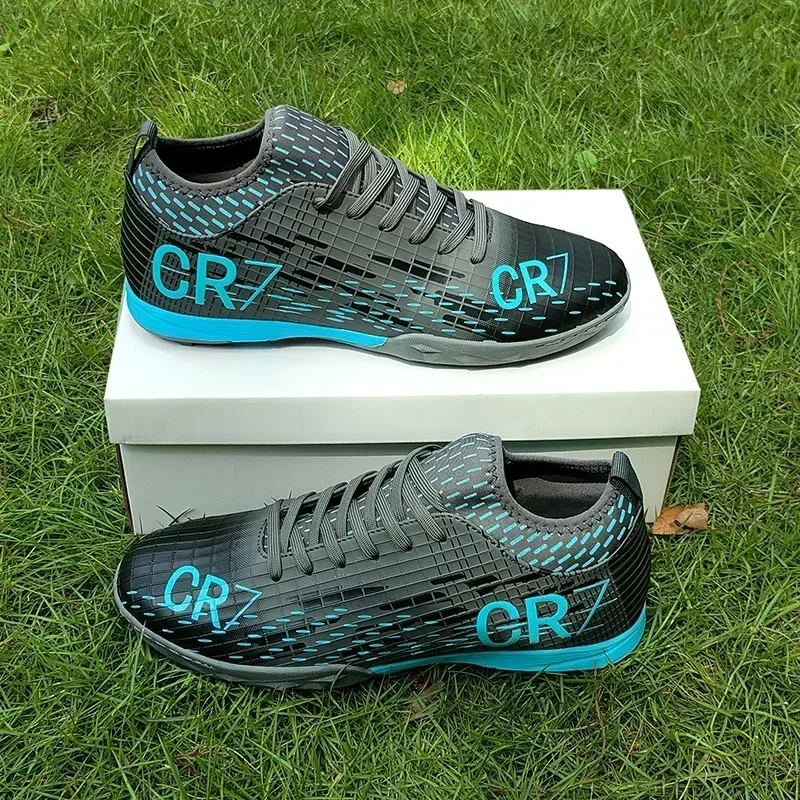

New Men Football Boots Sport Training Outdoor Soccer Shoes Breathable Sport TF Futsal Cleats Match Turf Grass Drop Shipping