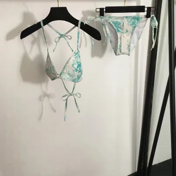 女性のための動物のプリントが施されたビキニ,ビーチとプール用の三角形の下着とレースが付いた水着,森のプリントが施された高級ブランド,新しいコレクション2022