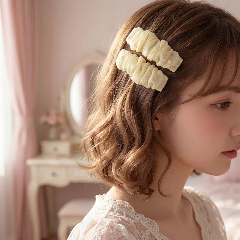 Sweet Polka Dot Tulle Ruffled Hairpin, with a hairpin covered by fabric in cute and soft colors,with card.