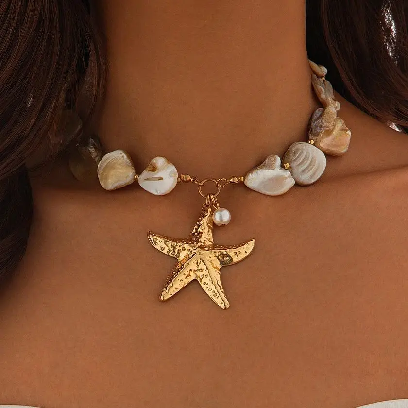 KunJoe Beach Large Gold Color Starfish Pendant Necklace for Women Vintage Short Choker Necklace Collar Chain Jewelry on the Neck