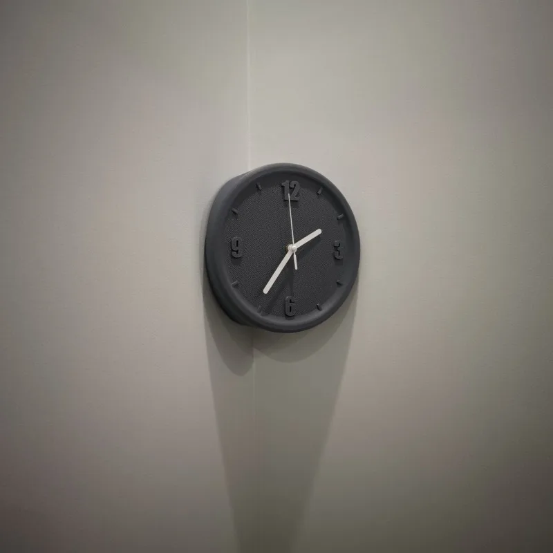 No punching, simple silent wall clock in the living room, wall decoration and shading
