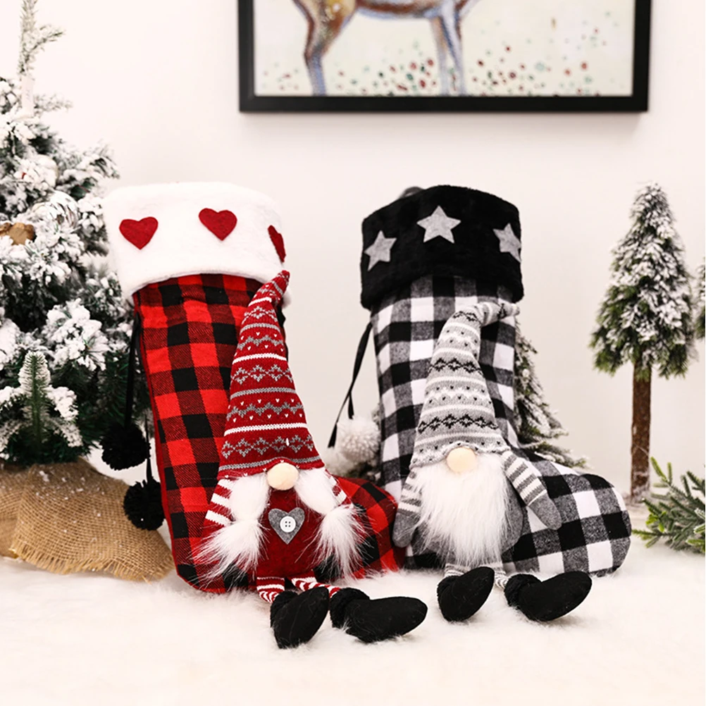 

Christmas Plaid Sock Gift Bag Xmas Tree Pendant Premium Material Storing Presents Sweets Decor Hanging Stairs Door Wall