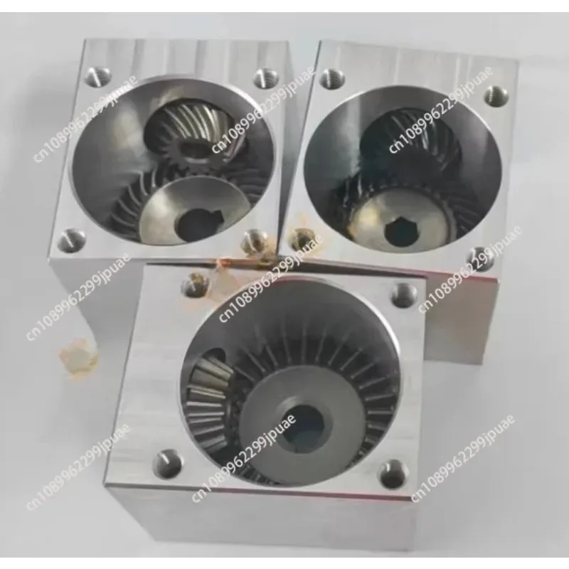 small spiral bevel gear rotator 90 degree right angle drive reversing gearbox 1 to 2 shaft hole hexagon + hexagon