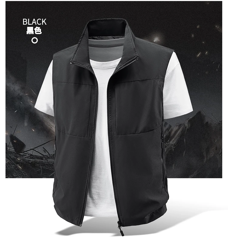 Men Outdoor Sleeveless Vest Stand Collar Zipper Casual Fishing Vest Multi Pocket Lightweight Travel Waistcoat