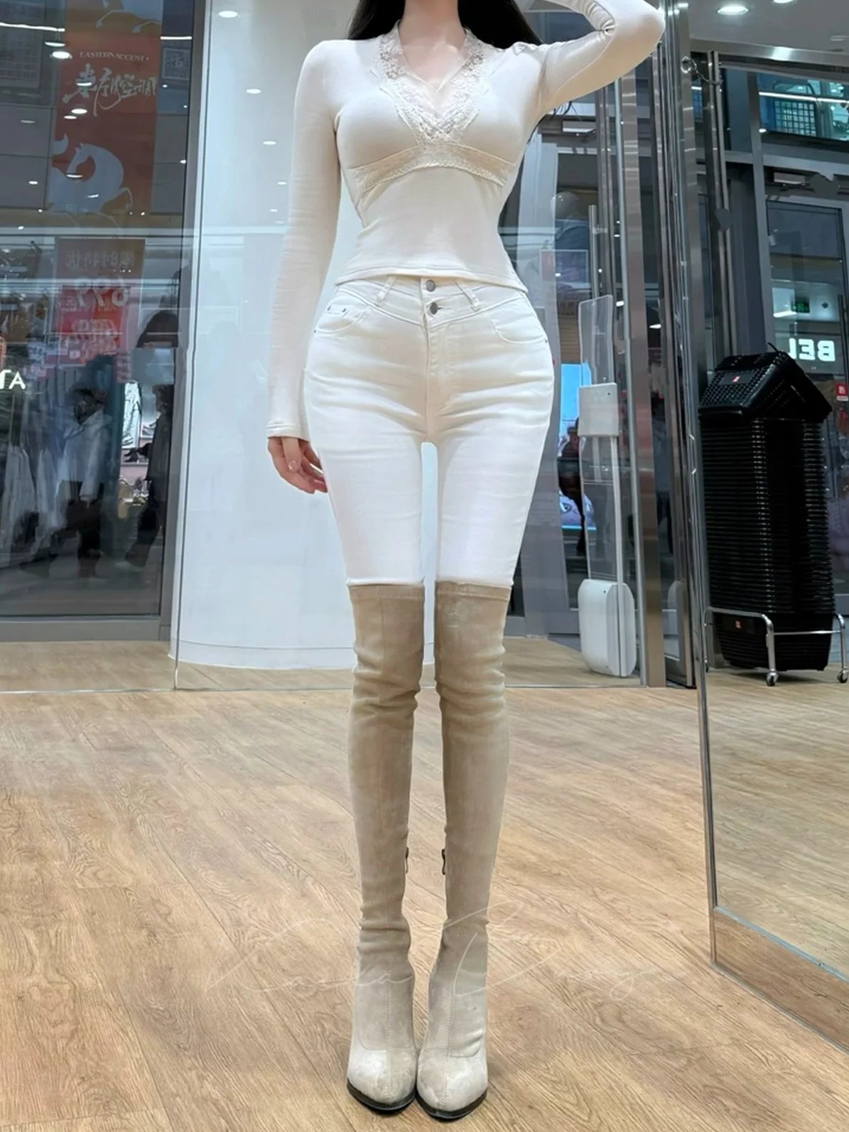 

Женские джинсы Slim Fit с высокой талией, стильные, с эффектом удлинения ног, укороченные (9/10), из хлопка, с эластичной резинкой, утягивающие, облегающие брюки-скинни