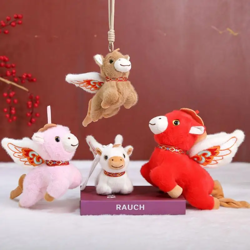 1 pièces cadeau de noël doux cheval volant ornement mignon Mini cheval pendentif porte-clés nouvel an mascotte poney rouge en peluche jouet voiture décor à la maison