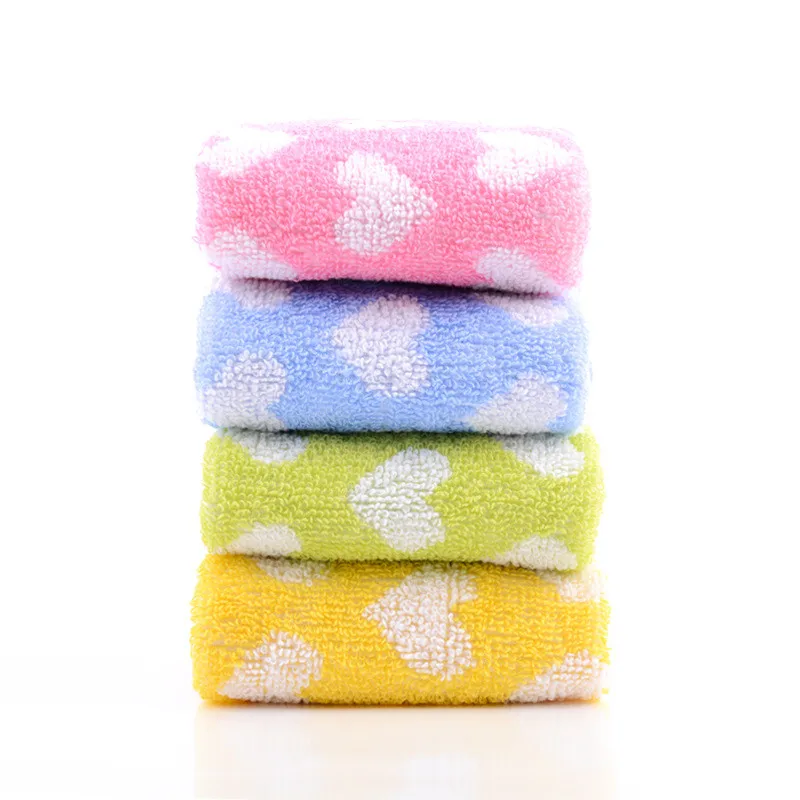 1Pcs 25x25cm Love Heart Cotton Children Kids Bathroom Small Square Face Towel Water Absorbent Soft Cloth