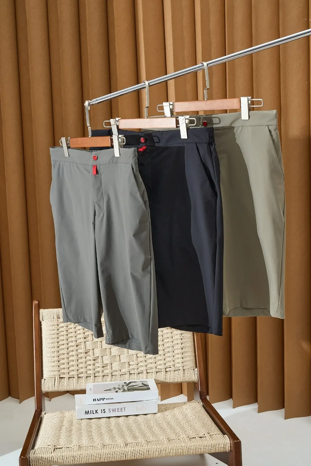 

Kiton Italian old money style high version 25 summer six minute straight leg casual quick drying shorts