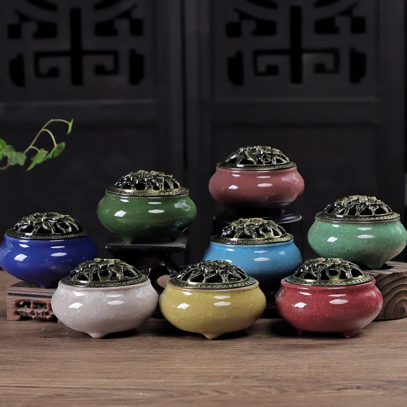 Factory direct sales ceramics ice cracked incense burners, celadon home ornaments, sandalwood plates, incense burners, towers, i