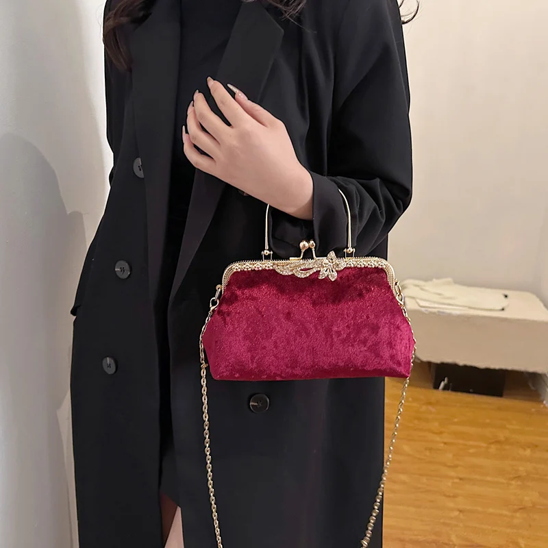 Luxury Female Velvet Messenger Bags Vintage Women Rhombic Lattice Evening Clutch Wedding Party Bride Flock Purse And Handbags