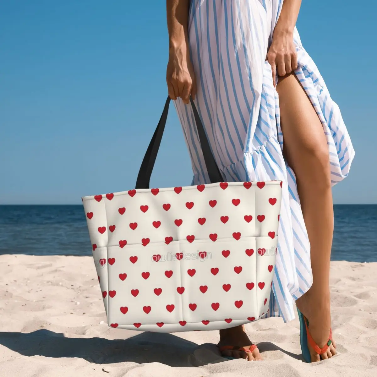 Red Hearts Pattern Beach Travel Bag, Tote Bag Popular Practical Travel Shoulder Bag Multi-Style Pattern