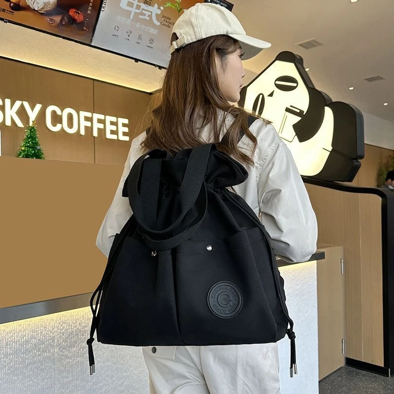 

Lightweight Backpack Large Capacity Pocket Travel Bag Fashion Light Luxury Premium Shoulder Casual Backpack New Women's Handbags