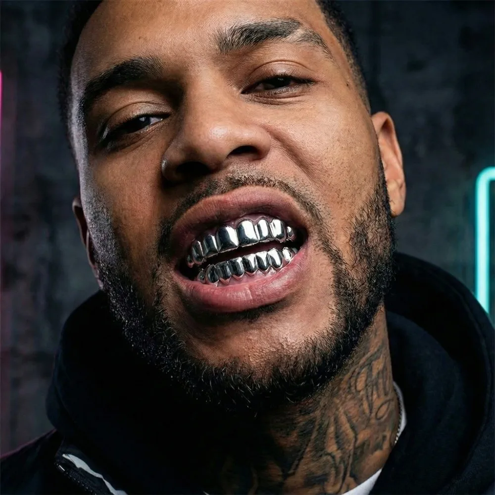 Glossy Finish Teeth Grillz Top Bottom Set Eco-friendly Copper Anti Slip Teeth Grillz Caps Shiny Silver Teeth Jewelry Party