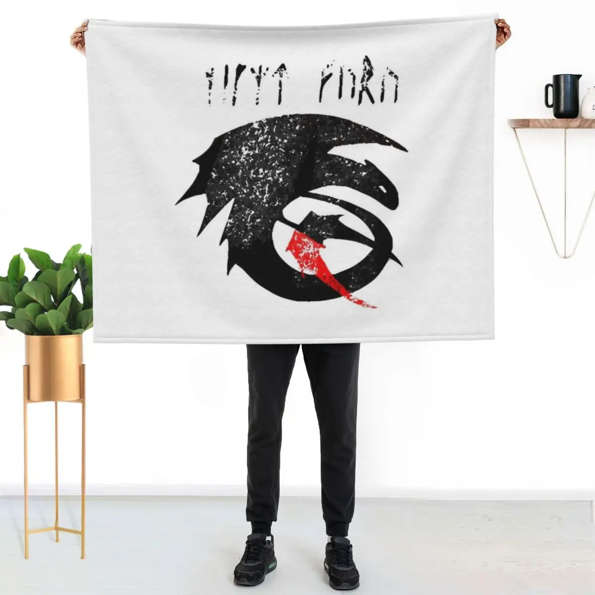 

HTTYD Strike Class Symbol Throw Blanket Fade Resistant Durable Throw Blanket