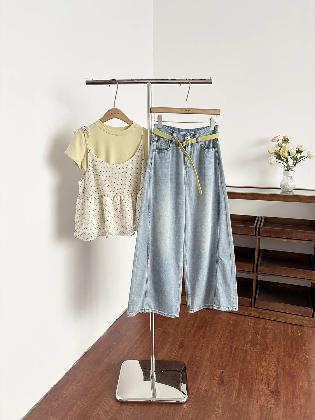 

Женские летние джинсы с высокой талией, утягивающие, в корейском стиле, универсальные, широкие, длинные брюки с поясом, новинка 2026 года