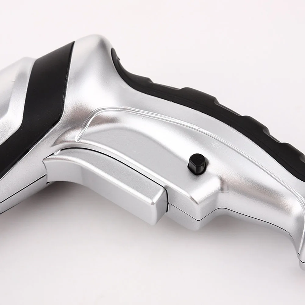 

High Pressure Water Nozzle with 3 Spray Modes Leak Proof Design Suitable for Garden Car Washing and General Cleaning Tasks