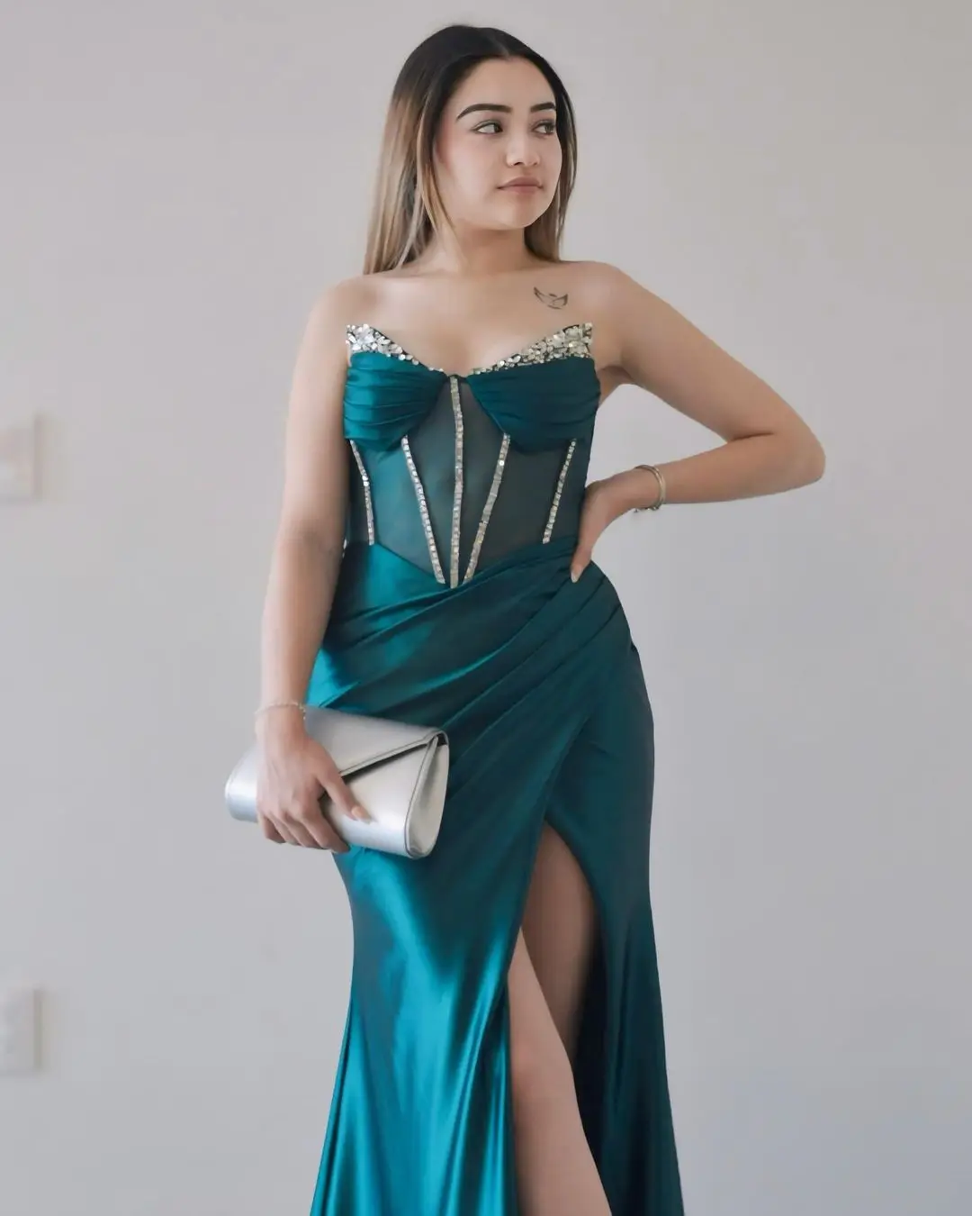 Sparkly Strapless Satin Prom Dress Sweetheart Sheer Corset With Crystal Mermaid Evening Gown Open Back Cocktail Party Dresses