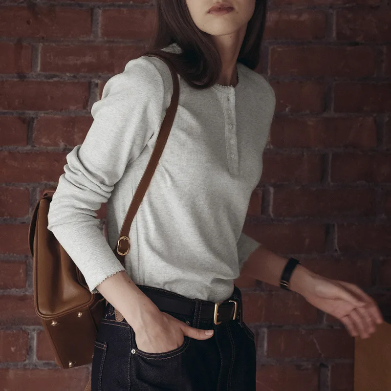 Elegant Cotton T Shirts Solid Long Sleeve Base Top Shirt Round Neck Single Breasted Gary Pullover Tops Women T-shirt Streetwear