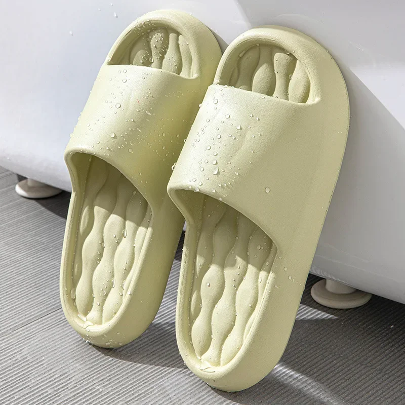 New Women Men Slippers Indoor Floor Flats Shoes Home Soft Thick Sole Flip Flops Summer Beach Sandals Bathroom Non-slip Slides