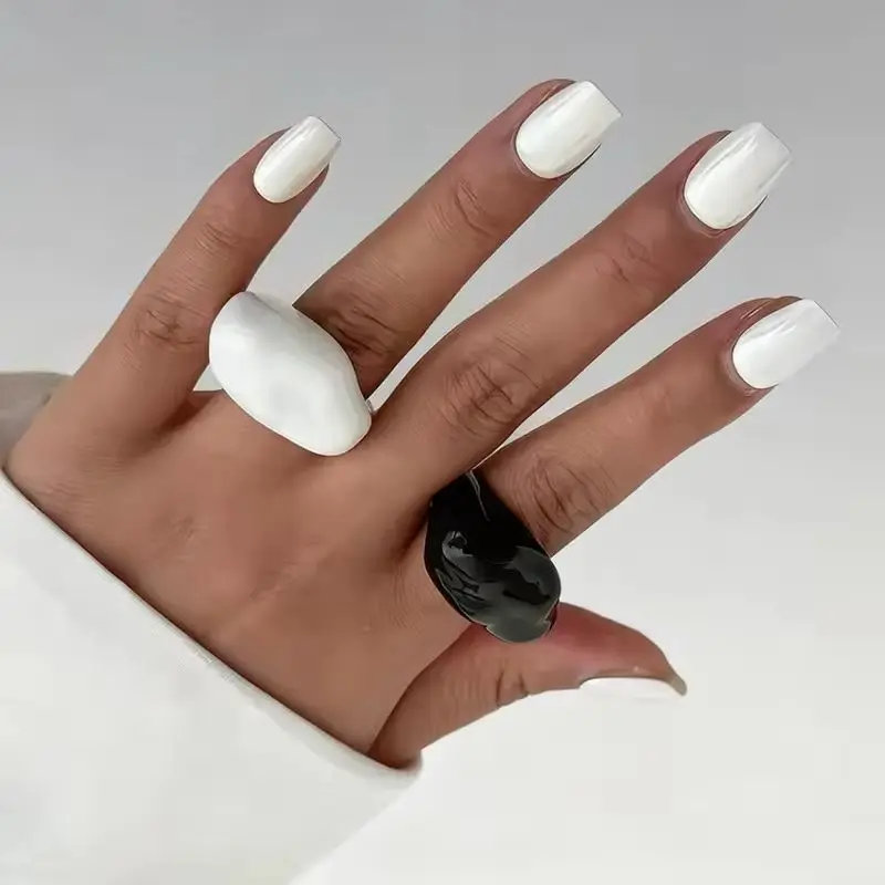 

Fashion Irregular Geometric Resin Ring Minimalist Women's Band Finger Ring Daily Wear Creative Jewelry Gift